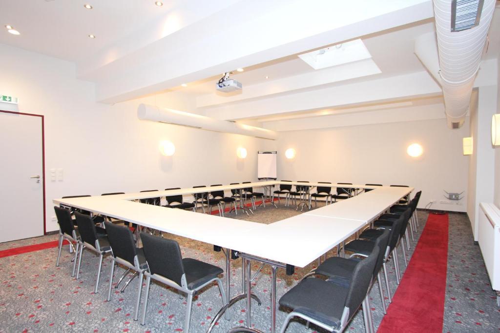 Alt Graz Hotel 3*